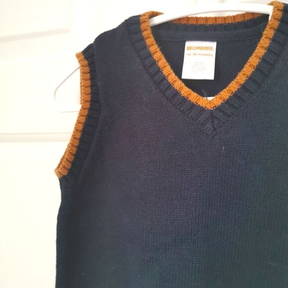 2/$20 Gymboree knit vest size 12-18 - Picture 2 of 4